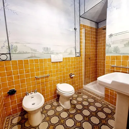 Via Veneto Cosy House 公寓 *