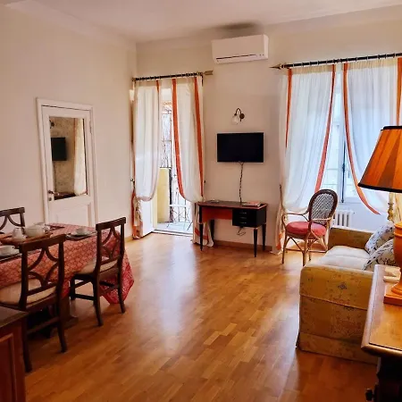 Via Veneto Cosy House Apartamento *